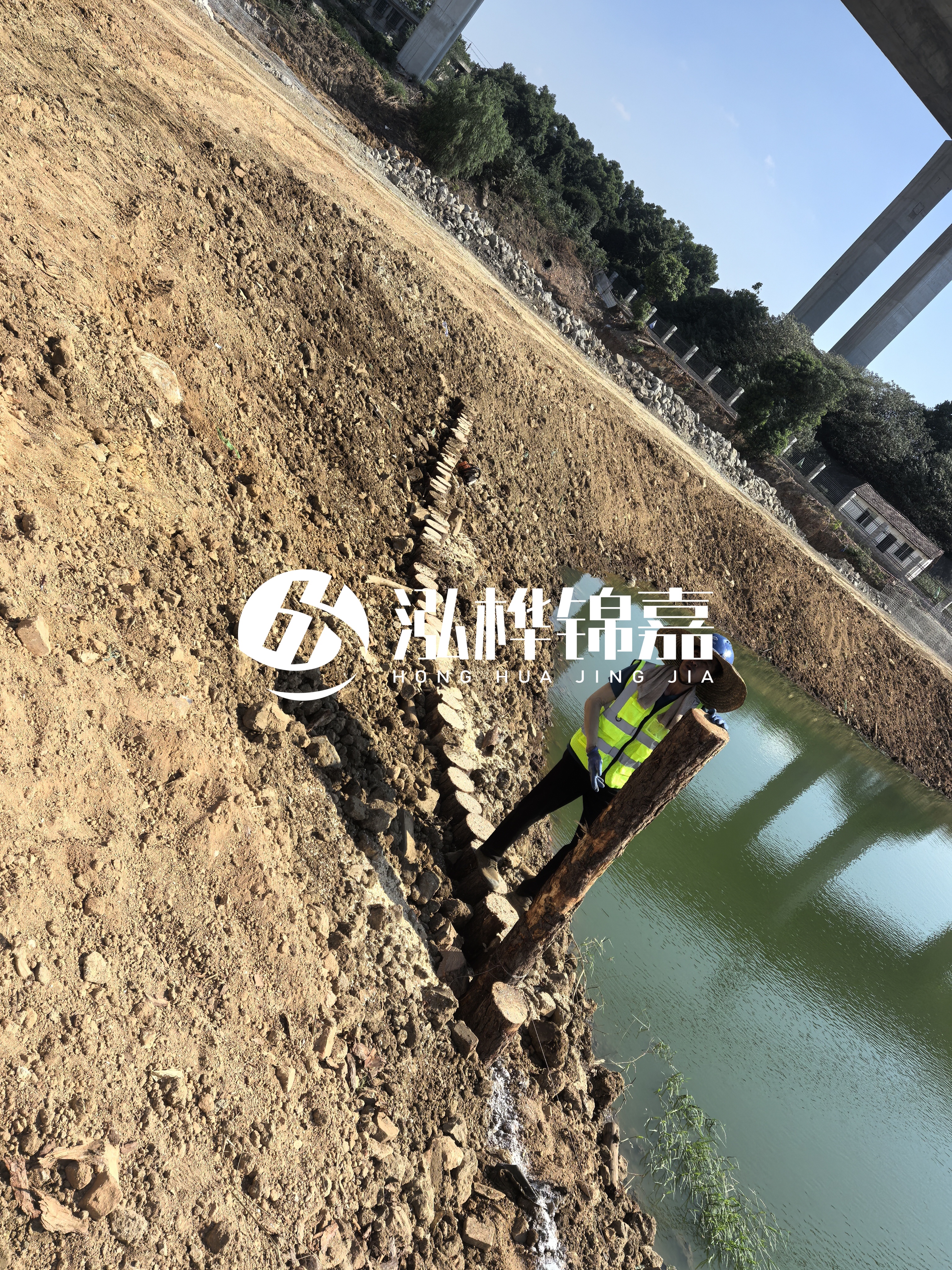 畢節(jié)河道打松木樁施工-護(hù)坡樁施工工藝流程？