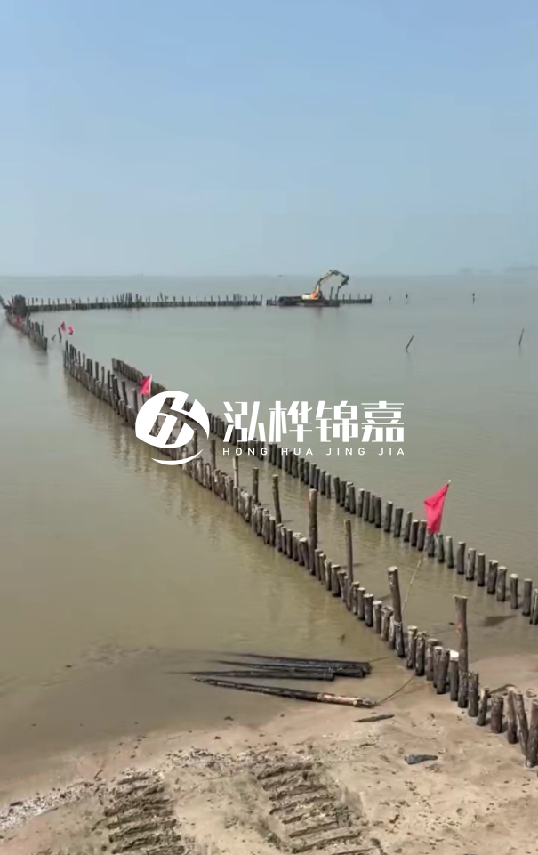 菏澤河道清淤專業(yè)施工-打完松木樁后清理淤泥是否會影響穩(wěn)定性？