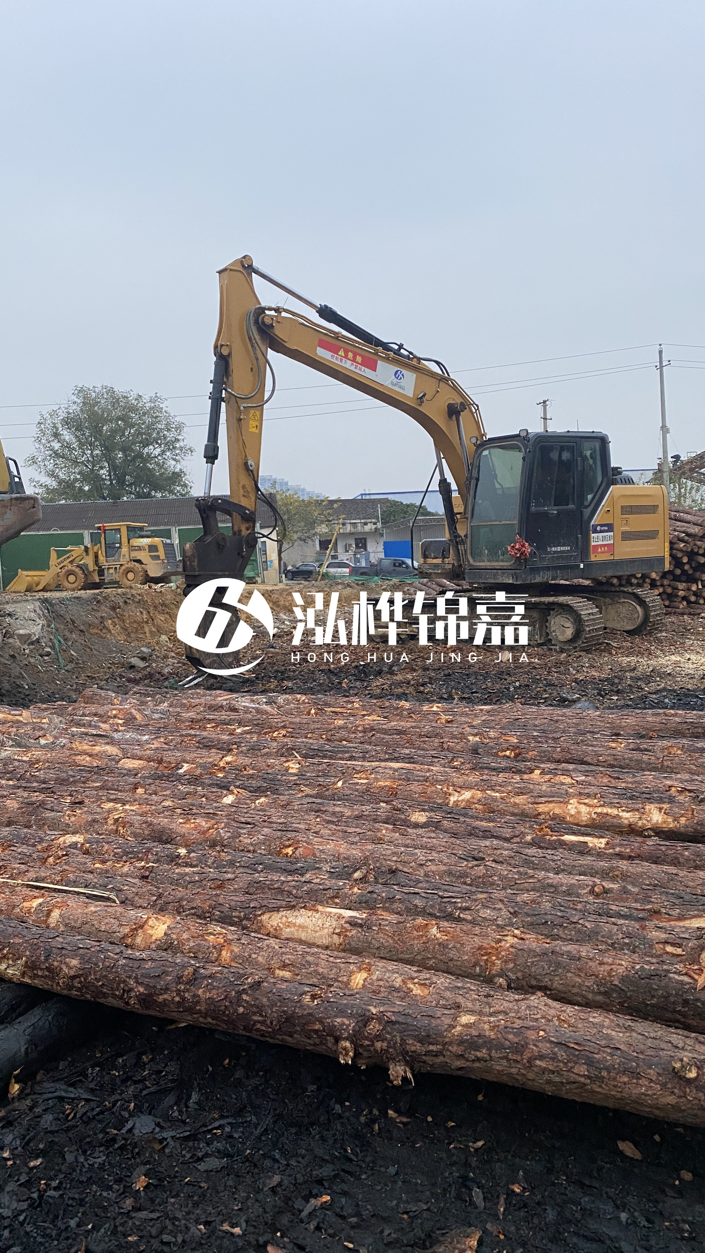 南京松木樁批發(fā)源頭廠家-松木樁打樁多少錢一米？