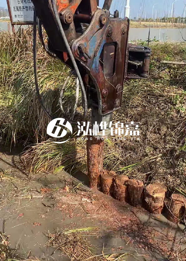 松木樁施工雙排支護(hù)樁和單排支護(hù)樁的區(qū)別？什么時(shí)候采用雙排？