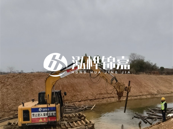 為什么要進(jìn)行河道護(hù)坡？堤壩加固木樁的作用？