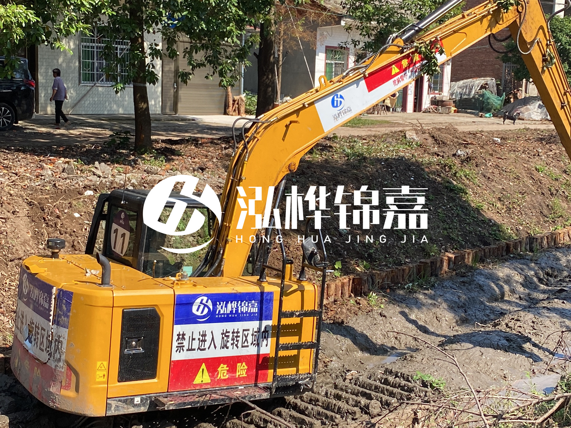 江蘇松木樁廠家泓樺錦嘉 - 6 米小頭 10 公分木樁多少錢？