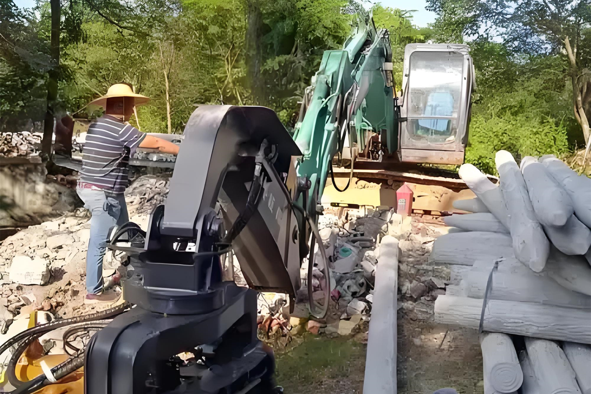 水泥樁批發(fā)廠家泓樺錦嘉-水泥仿木樁多少錢一根？