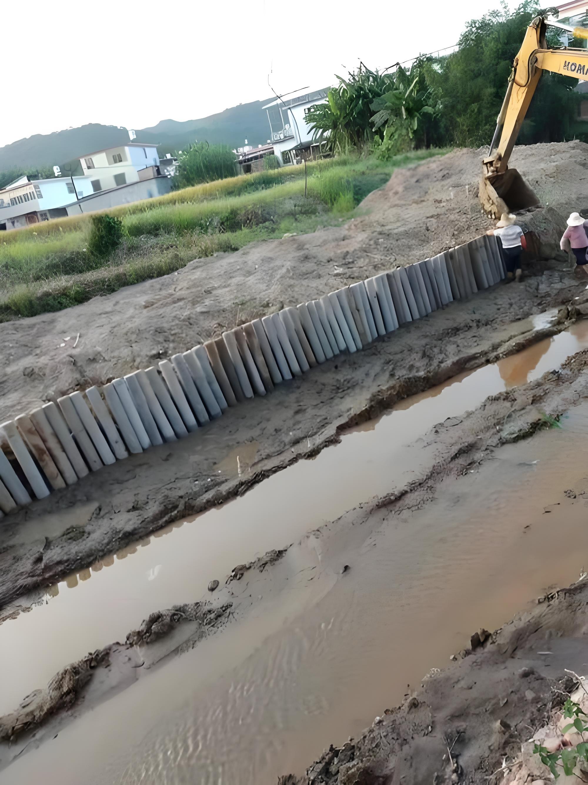 水泥樁廠家泓樺錦嘉-水泥樁在淤泥質(zhì)河床如何防沉降？